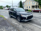 Used 2016 Mitsubishi Outlander SE image 3