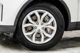 Used 2019 Land Rover Discovery SE image 3