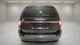 Used 2014 Chrysler Town & Country Touring image 4