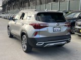 Certified 2021 Kia Seltos S image 4