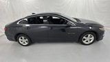 Used 2022 Chevrolet Malibu LT image 2