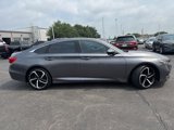 Used 2020 Honda Accord Sport image 2
