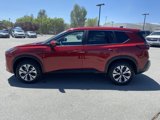 Used 2023 Nissan Rogue SV image 2