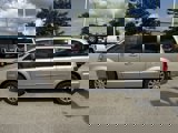 Used 2014 Chrysler Town & Country Touring image 3