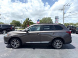Used 2016 Mitsubishi Outlander SEL image 3