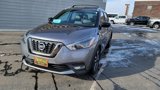 Used 2019 Nissan Kicks SR w/ SR Premium Package image 3