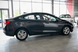 Used 2017 Chevrolet Cruze LT w/ Convenience Package image 4