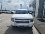 Used 2011 Chevrolet Suburban LT image 2