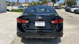 Used 2023 Nissan Altima 2.5 SR image 3