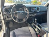 Used 2018 Toyota Tacoma TRD Off-Road image 4