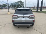 Used 2022 Ford Escape SE image 4