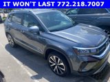 Certified 2022 Volkswagen Taos SE image 2