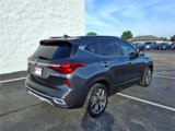 Used 2021 Kia Seltos SX w/ SX Sunroof Package image 3