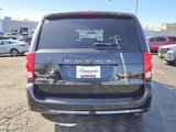 Used 2016 Dodge Grand Caravan SE image 4