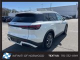 Certified 2025 INFINITI QX60 Luxe image 3