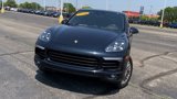 Used 2016 Porsche Cayenne S image 3