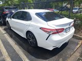 Used 2020 Toyota Camry SE image 2