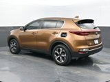 Used 2020 Kia Sportage LX image 3
