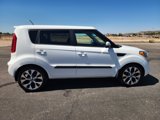 Used 2013 Kia Soul ! image 4