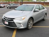 Used 2017 Toyota Camry XLE image 2