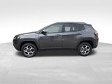 Used 2022 Jeep Compass Trailhawk w/ Trailhawk Convenience Group image 3