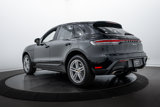 Certified 2025 Porsche Macan image 3