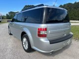 Used 2017 Ford Flex SE image 3
