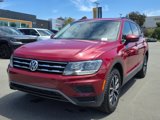 Used 2020 Volkswagen Tiguan SE w/ Panoramic Sunroof Package image 3