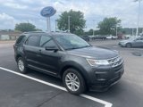 Used 2018 Ford Explorer XLT image 3