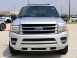 Used 2017 Ford Expedition XLT w/ Equipment Group 202A image 2
