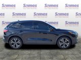 Used 2021 Ford Escape SE w/ SE Sport Appearance Package image 3