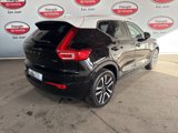 Used 2020 Volvo XC40 T5 Momentum image 4