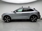 Used 2024 Porsche Macan image 2