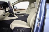 New 2025 Bentley Bentayga image 2