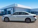 New 2025 Volkswagen Jetta SE image 3