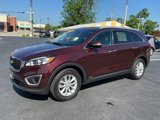 Used 2017 Kia Sorento LX w/ LX Convenience Package image 3