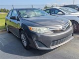 Used 2013 Toyota Camry LE image 2