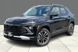 New 2025 Chevrolet TrailBlazer LT w/ LPO, Blackout Package image 2