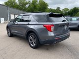 Used 2022 Ford Explorer XLT w/ Equipment Group 202A image 5