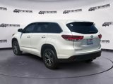 Used 2017 Toyota Highlander LE image 4