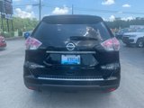Used 2015 Nissan Rogue SL w/ SL Premium Package image 4