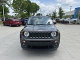 Used 2017 Jeep Renegade Latitude image 2