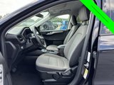 Used 2021 Ford Escape SE image 3