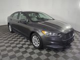 Used 2015 Ford Fusion S image 2