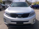 Used 2015 Kia Sorento LX image 2