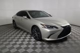 Used 2024 Lexus ES 300h w/ Premium Package image 3