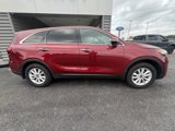 Used 2020 Kia Sorento LX image 2