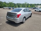 Used 2016 Nissan Versa SV image 4
