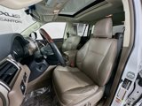 Used 2018 Lexus GX 460 image 3