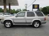 Used 2001 INFINITI QX4 4WD w/ (S02) Sport Pkg image 3